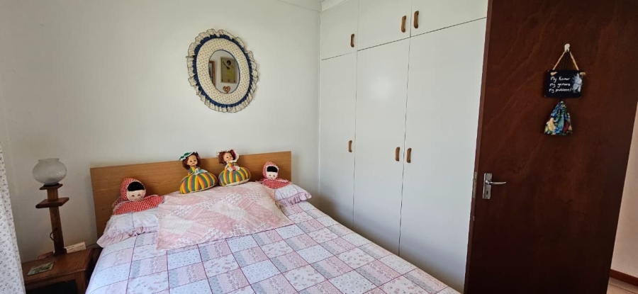 3 Bedroom Property for Sale in Franskraal Western Cape